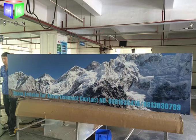 Коробка рекламы плаката ткани аэропорта светлая крупноразмерные 5000 кс 2000 кс 80 мм